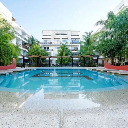Modern 2 Bedroom Condo With Pool, Bbq & Gym - Solana At Sabbia Condos